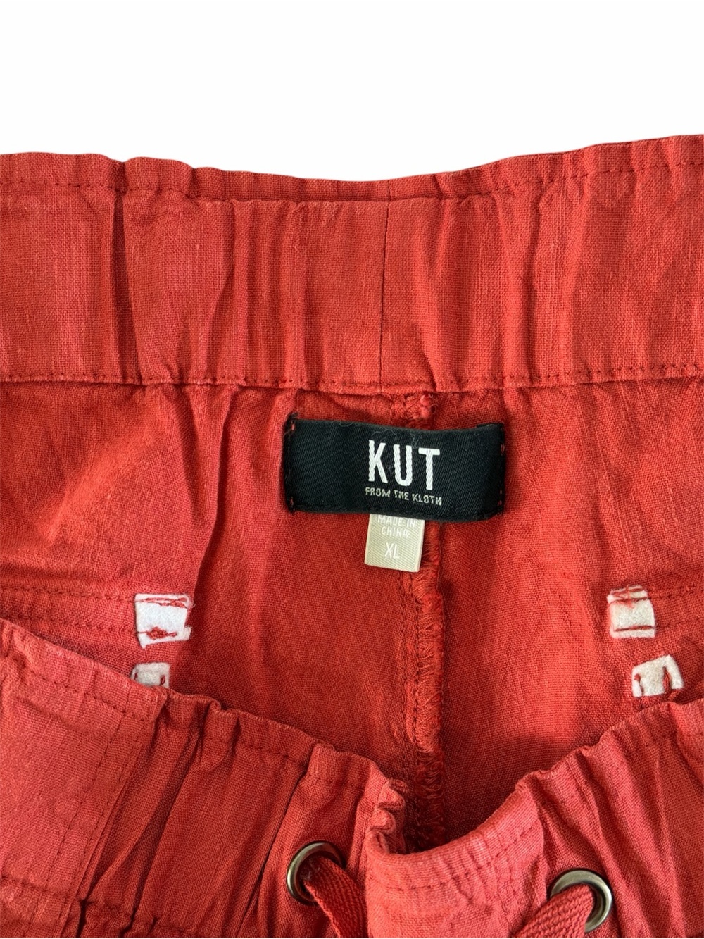 Kut from the Kloth Coral-Red Drawstring Linen Shorts - Picture 2 of 7